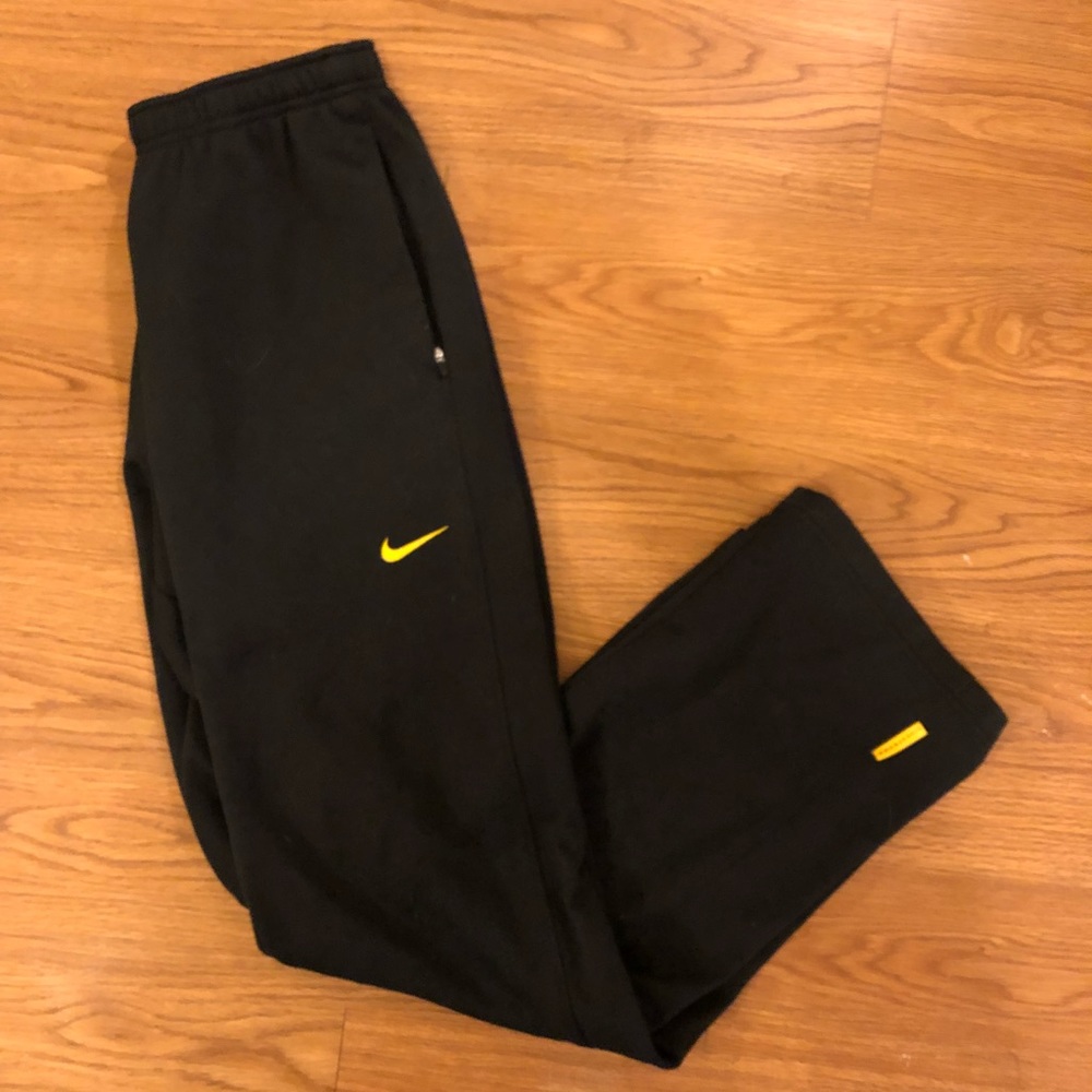 Men’s Nike Livestrong Sweat Pants